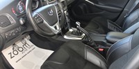 Volvo
 V40 2,0 D2 R-Desing