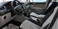 Volkswagen Tiguan
 2.0 TDI  BMT 4MOTION  Virtual Dashboard 