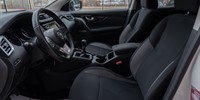 Nissan
 Qashqai 1,5 DCI