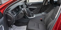 Volvo
 S60
 2.0D D2 Kinetic Business