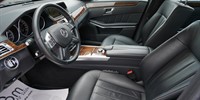 Mercedes-Benz E-Class
 220 CDI