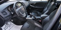 Volvo
 V40 D2 BUSINESS SPORT 5D