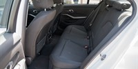 BMW
 3-Series 318D