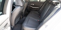 BMW
 3-Series 318 D Sport Line