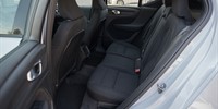 Volvo
 XC40 2.0 D