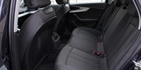 Audi A4
 2.0 TDI