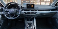 Audi A4
 35 TDi Stronic Business Line