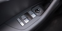 Audi A6
 2.0 TDI S line