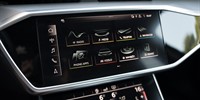 Audi A6
 3.0 TDI S line QUATTRO