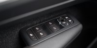 Volvo
 XC40 2.0 D D3
