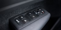 Volvo
 XC40 2.0 D