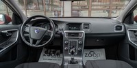 Volvo
 S60
 2.0D D2 Kinetic Business