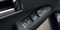 Mercedes-Benz E-Class
 220 CDI