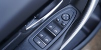 BMW
 3-Series 320 d Automatik 