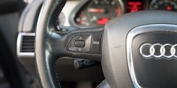 Audi A6
 2.0 TDI 