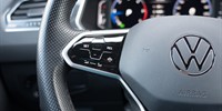Volkswagen Tiguan
 2.0 TDI R-line