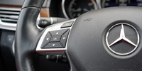 Mercedes-Benz E-Class
 220 CDI
