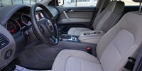 Audi Q7
 3,0 TDI 
