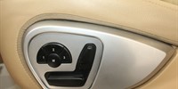 Mercedes-Benz ML-Class
 320 CDI