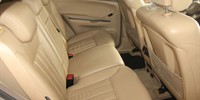 Mercedes-Benz ML-Class
 320 CDI