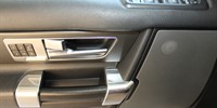 Land Rover
 DISCOVERY 4 SDV6 3,0 HSE