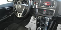 Volvo
 V40 2,0 D2 R-Desing