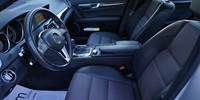 Mercedes-Benz C-Class
 220 CDI 