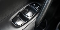 Nissan
 Qashqai 1.6 DCI 4 X 4