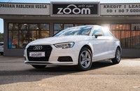 Audi A3
 1.6 TDI S-tronic