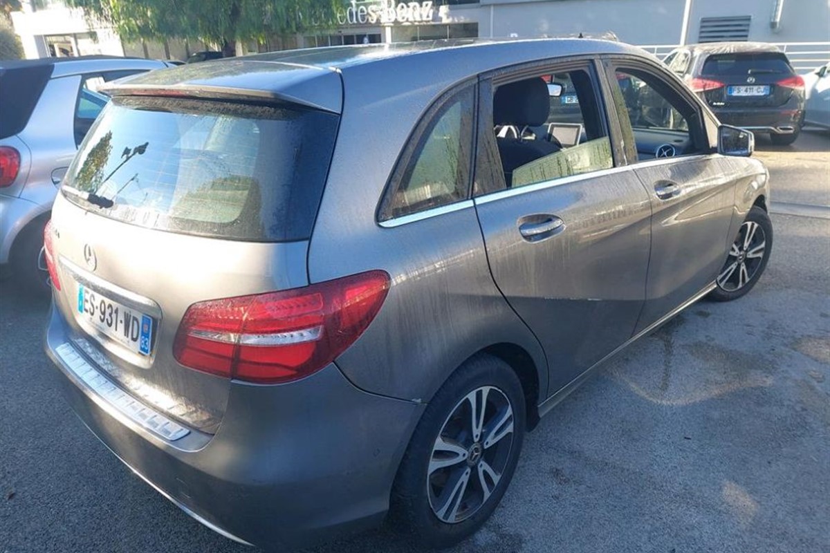 Mercedes-Benz B-Class 160d Business Edition