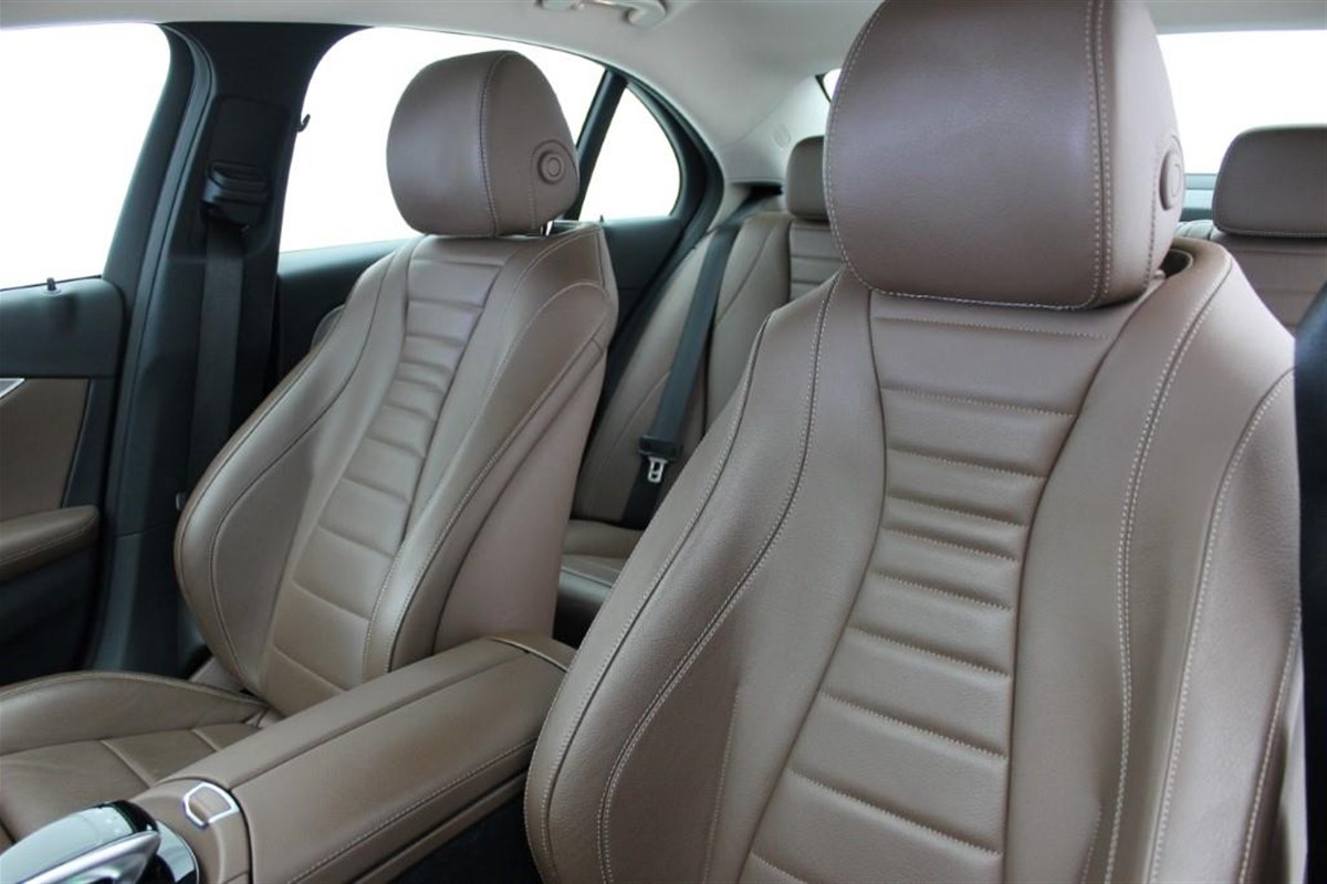 Mercedes-Benz E-Class
 220d Launch Edition Avantgarde