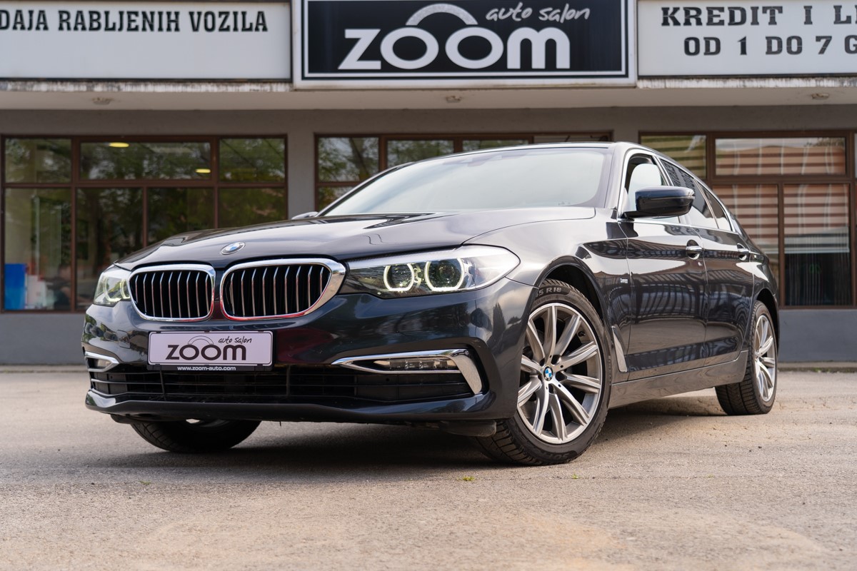 BMW
 5-Series 520 D XDRIVE