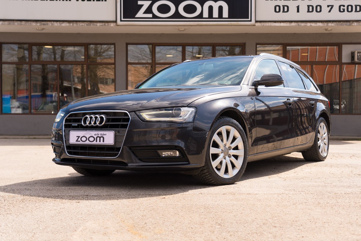 Audi A4
 2.0 TDI Quattro