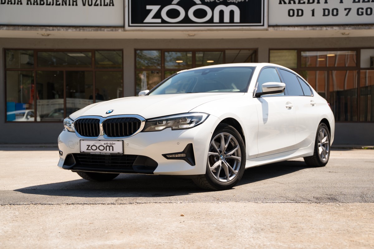 BMW
 3-Series 318 D Sport Line