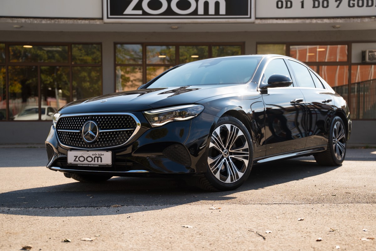 Mercedes-Benz E-Class
 220d Luxury Line