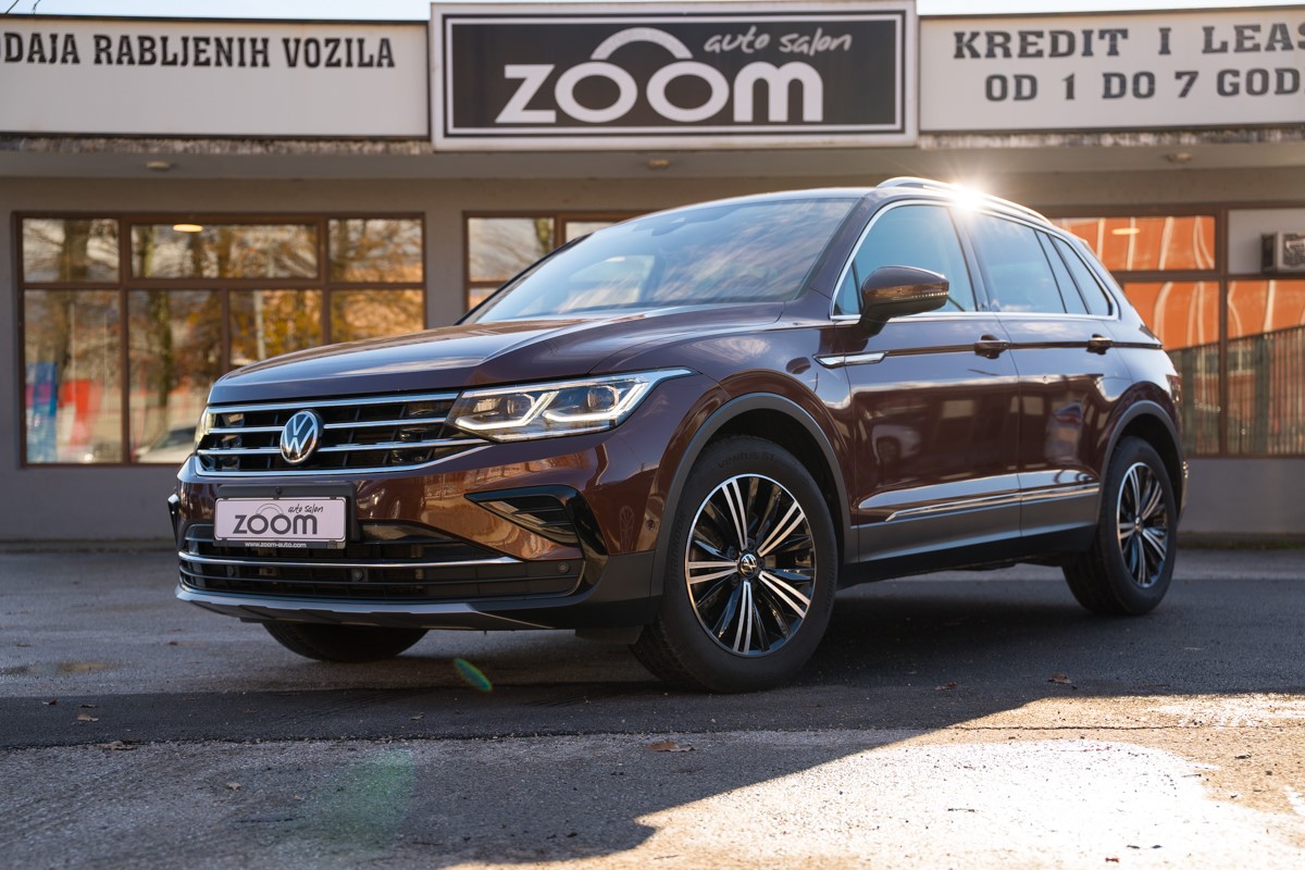 Volkswagen Tiguan
 2.0 TDI DSG 4MOTION