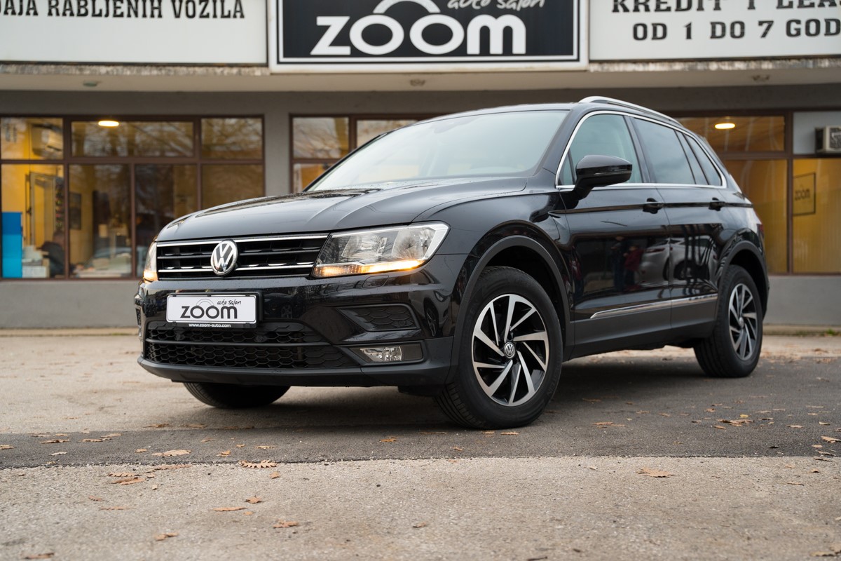 Volkswagen Tiguan
 2.0 TDI DSG 4MOTION