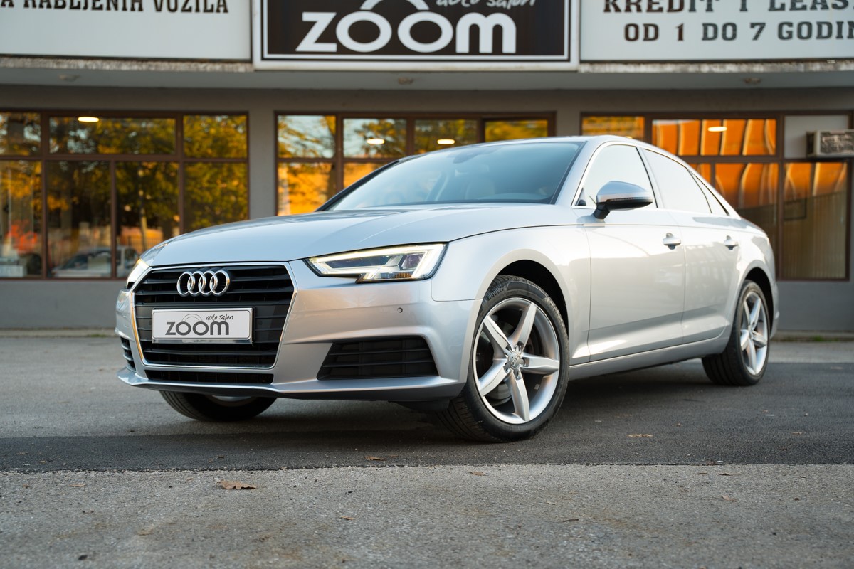 Audi A4
 35 TDI S-tronic Bussines Line