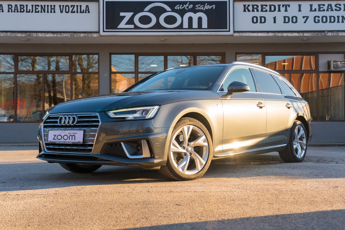 Audi A4
 2.0TDI S line