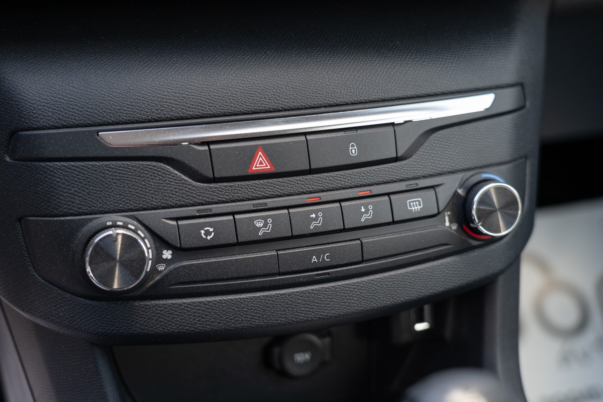 Peugeot 308 1,6 BlueHDI