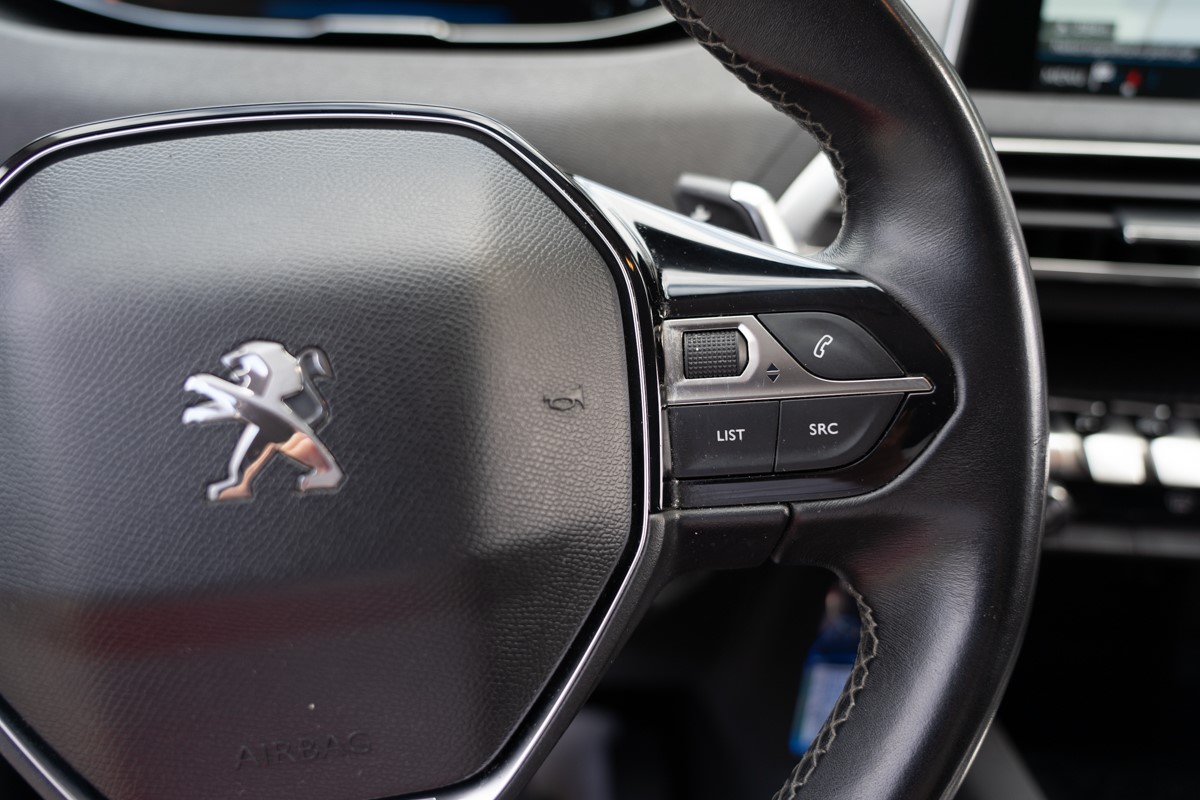 Peugeot 3008 1,5 BlueHDI