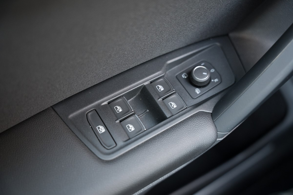 Volkswagen Tiguan
 2.0 TDI DSG 4MOTION