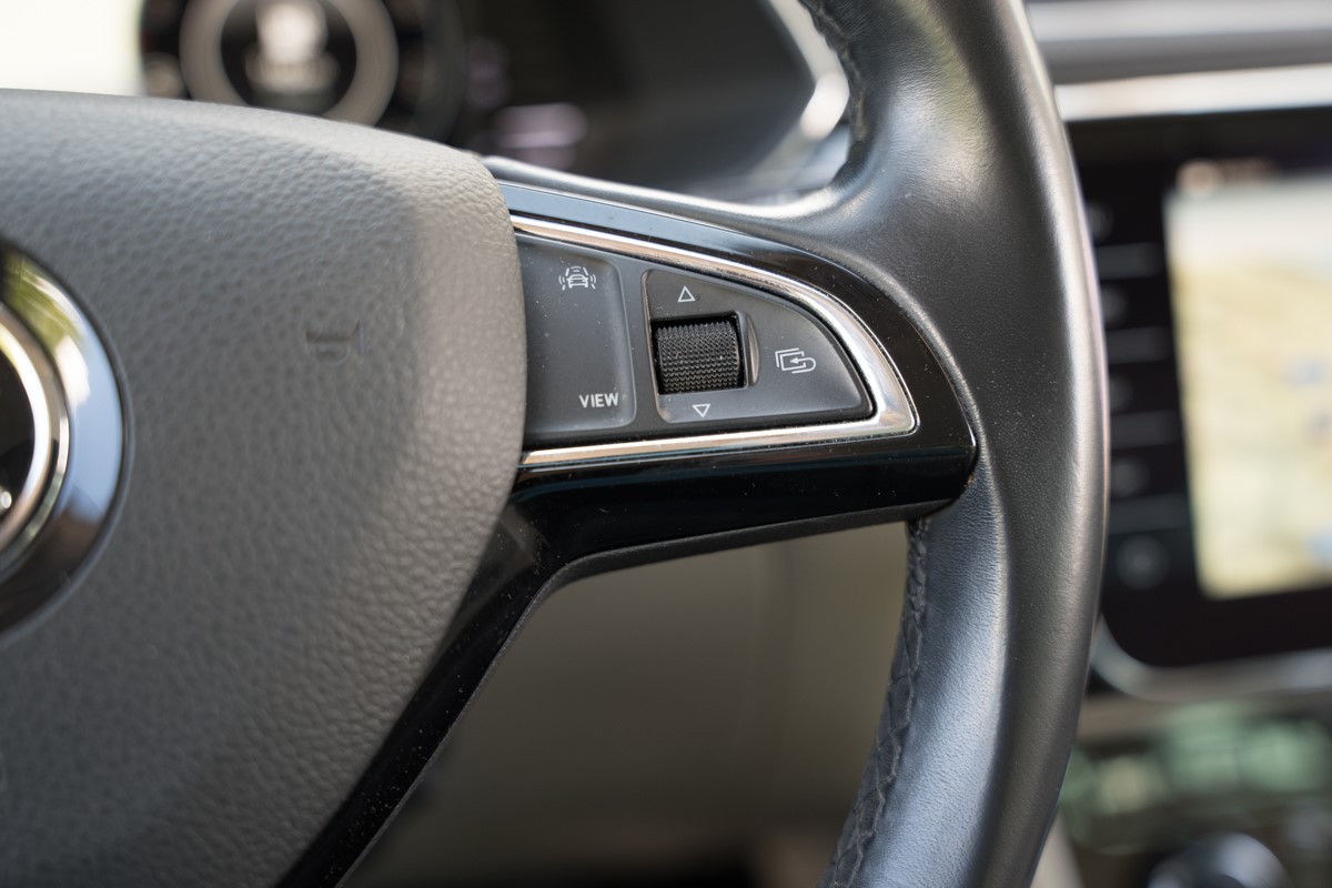 Škoda Superb 2.0 TDI DSG L&K
