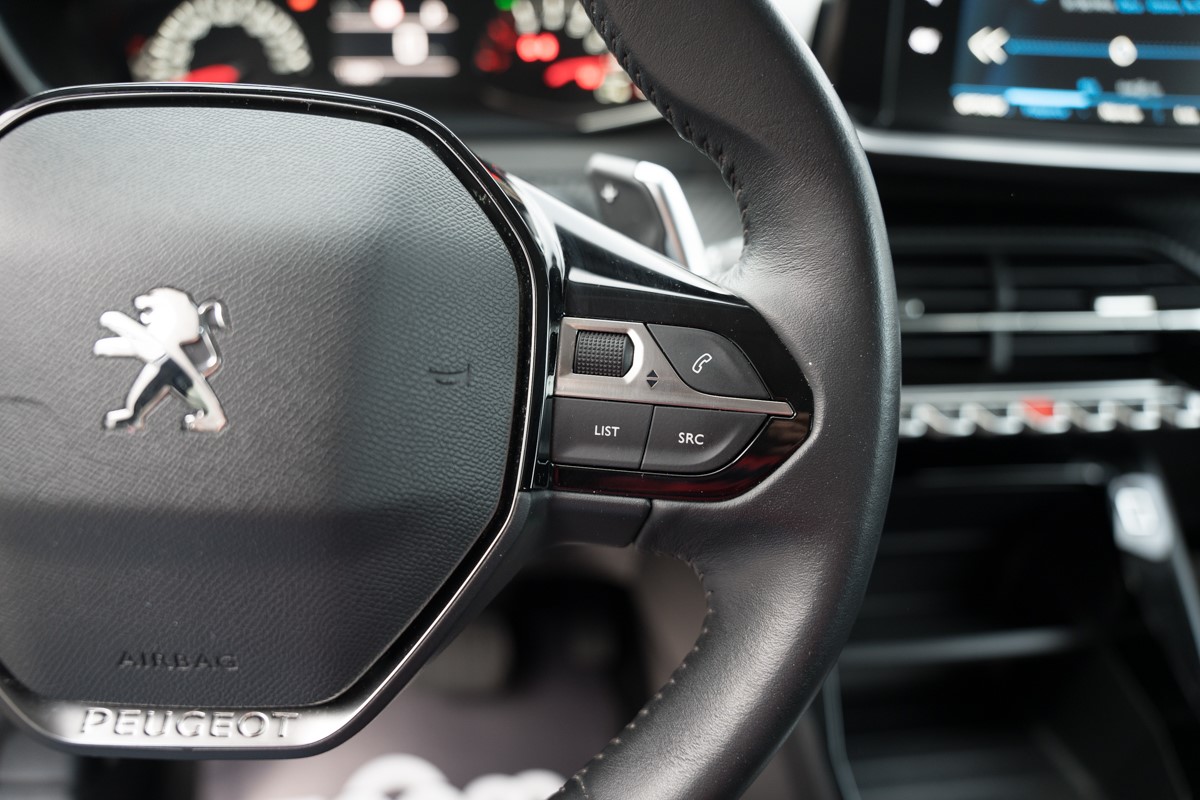 Peugeot 2008 1.2 PureTech