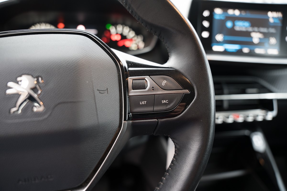 Peugeot 2008 1.2 PureTech