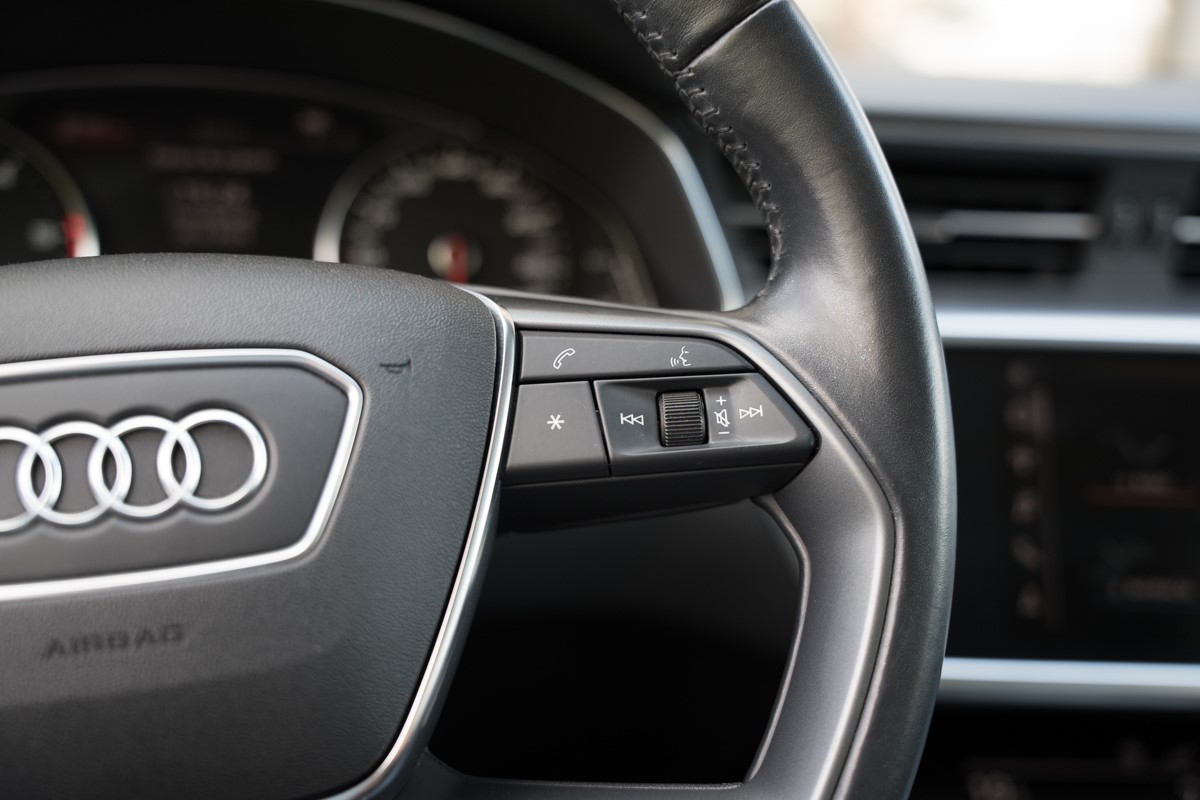 Audi A6
 40 TDI S-tronic QUATTRO