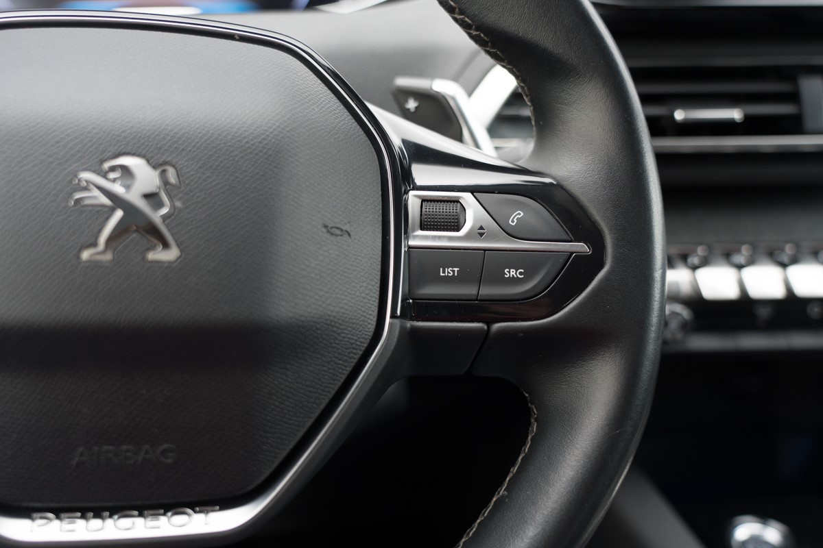 Peugeot 3008 1.5 BlueHDI