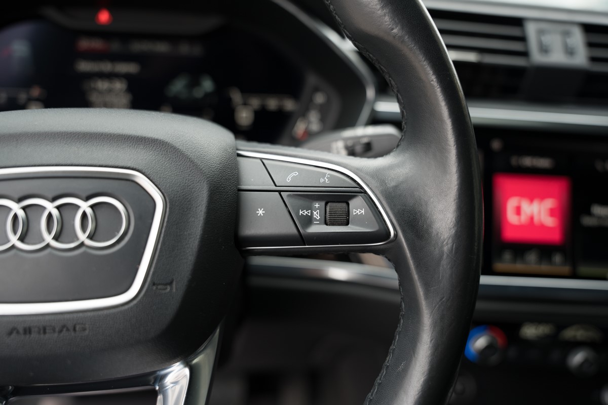 Audi Q3 35 TDI S line S-tronic