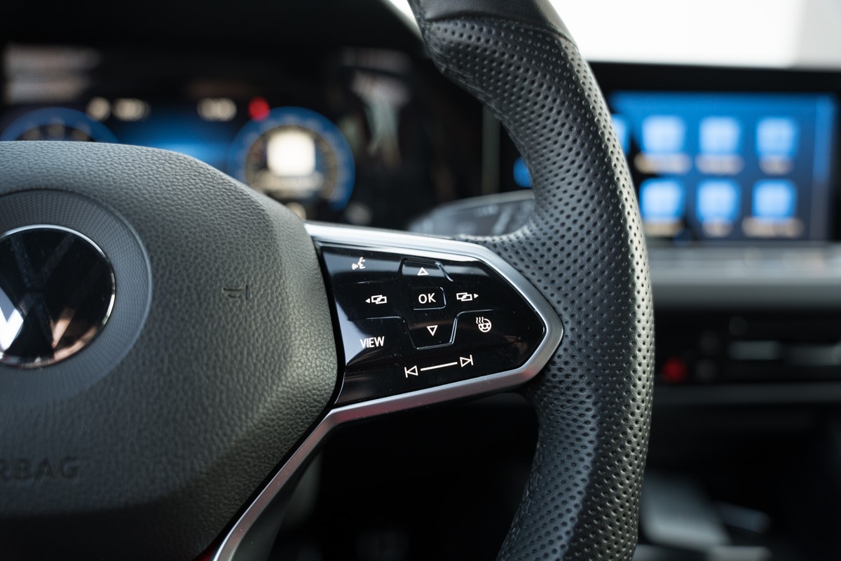 Volkswagen Golf GTI 2.0 TSI DSG