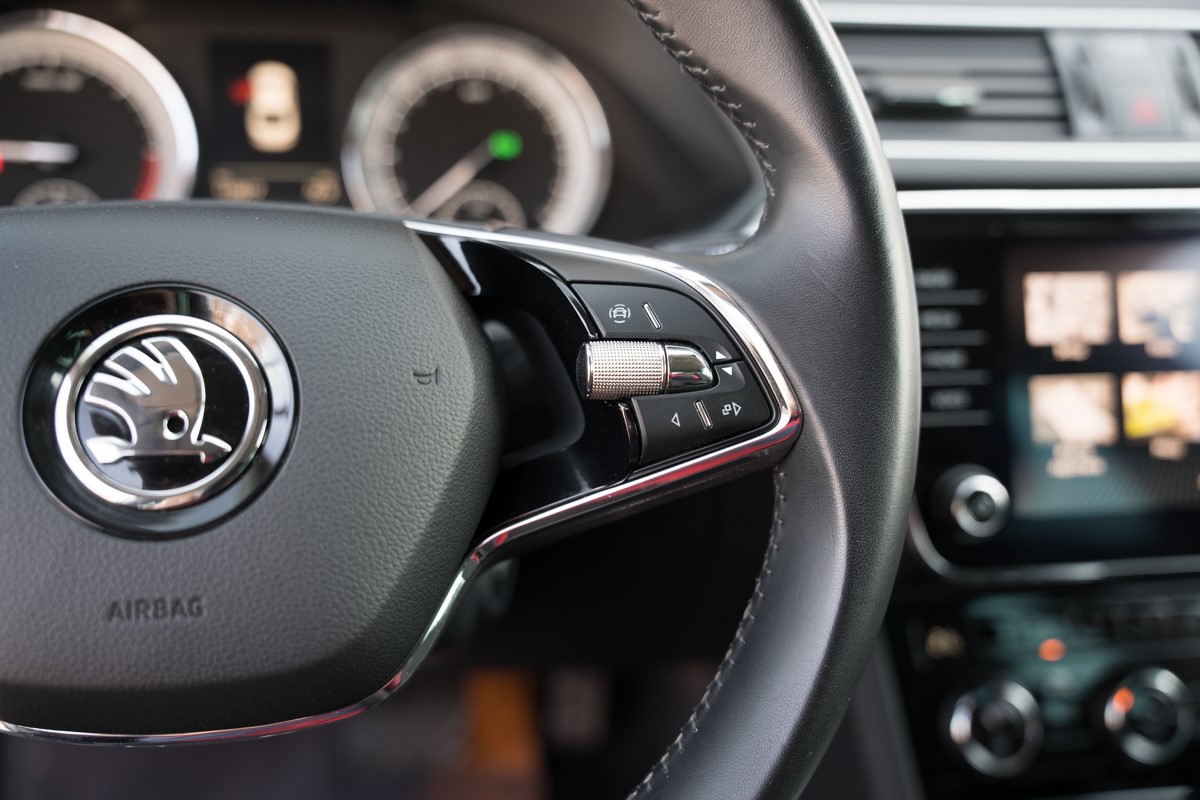 Škoda Superb 2.0 TDI DSG